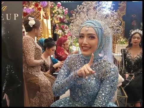 Istri Pasha Ungu tampil Cantik gunakan Baju Pengantin ala Princess Elsa Frozen