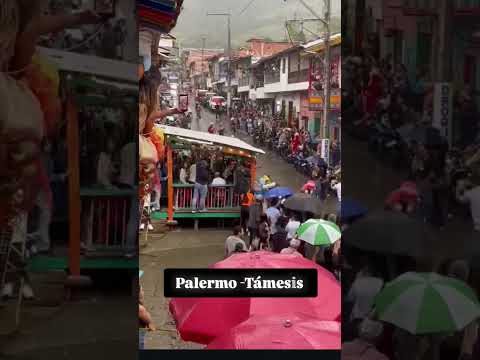 Palermo Támesis Antioquia/ Día de carreras de viudas en mi pueblo. #viudas #turismo #shortvideo