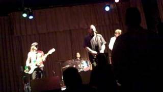 Robert Gordon with Chris Spedding--"Hello Walls"