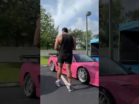 الختار سيارة صغيرة تروح بيها المدرسة!🚘😨 #shorts #explore