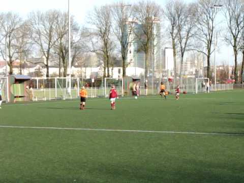 v.v.De Meern bekerwedstrijd Zwaluwen Utrecht E2 - De Meern E1    21-11-2009