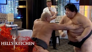 Gordon Ramsay Tries To Cause A Distraction | Hell's Kitchen