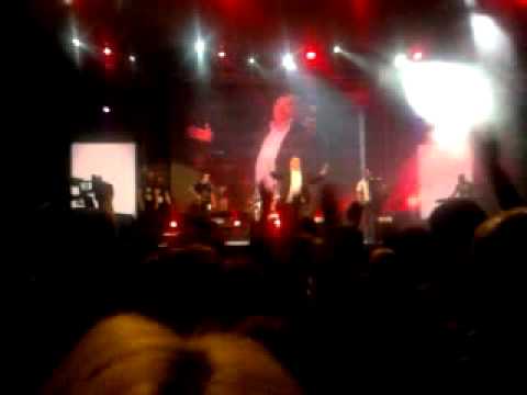 Tamburica Fest 2013 Halid Bešlić-Put me zove (uživo)