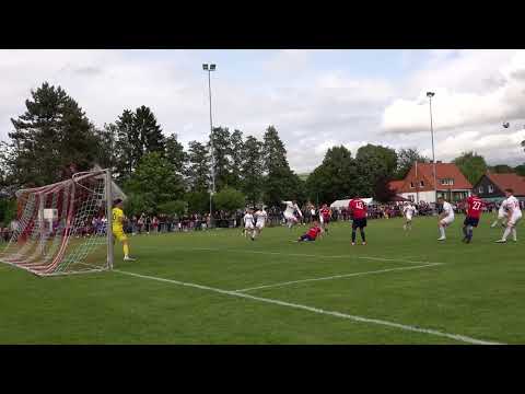 Ladushan Ravindran verschießt einen Elfmeter im Finale des Bezirkspokals gegen Kästorf.