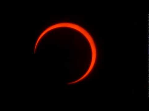 JVC Everio GZ-EX275: Capturing the Solar Ring with 40x Zoom