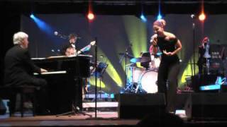 Kaye Ree live with SWR Big Band in Mönchengladbach.mp4