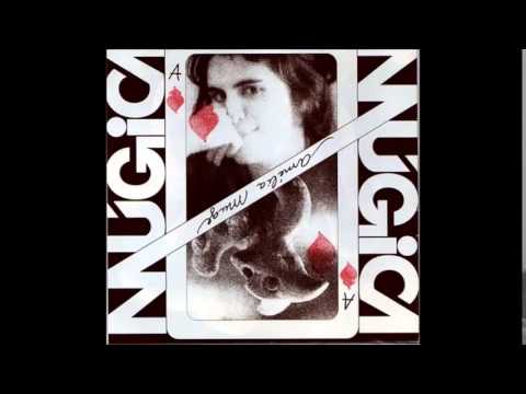 Quem a Janela - Amelia Muge