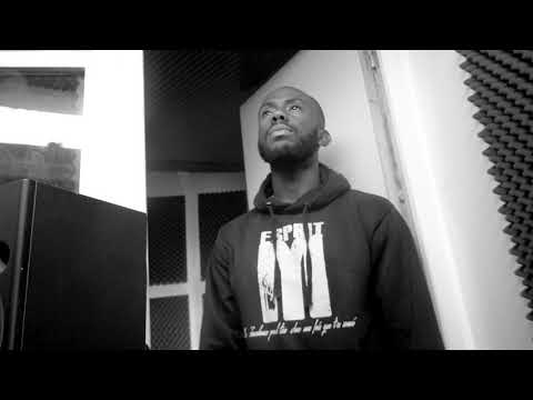 download lagu mp3 mp4 Makens, download lagu Makens gratis, unduh video klip Download Makens Mp3 dan Mp4 Full Gratis