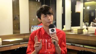 Yen-j (Taiwan) discusses showcase performance and self-producing music