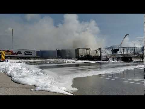 Incendio a Trento nord, zona interporto