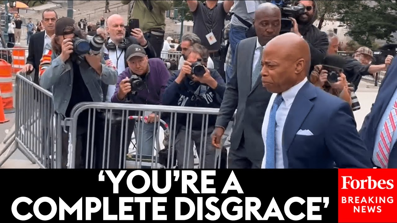 WATCH: Embattled NYC Mayor Eric Adams Heckled, Ignores Reporters After Leaving His Pre-Trial Hearing