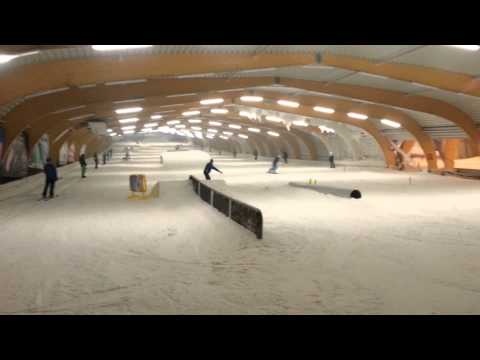 Snowboard @ ice Mountain comine (1)