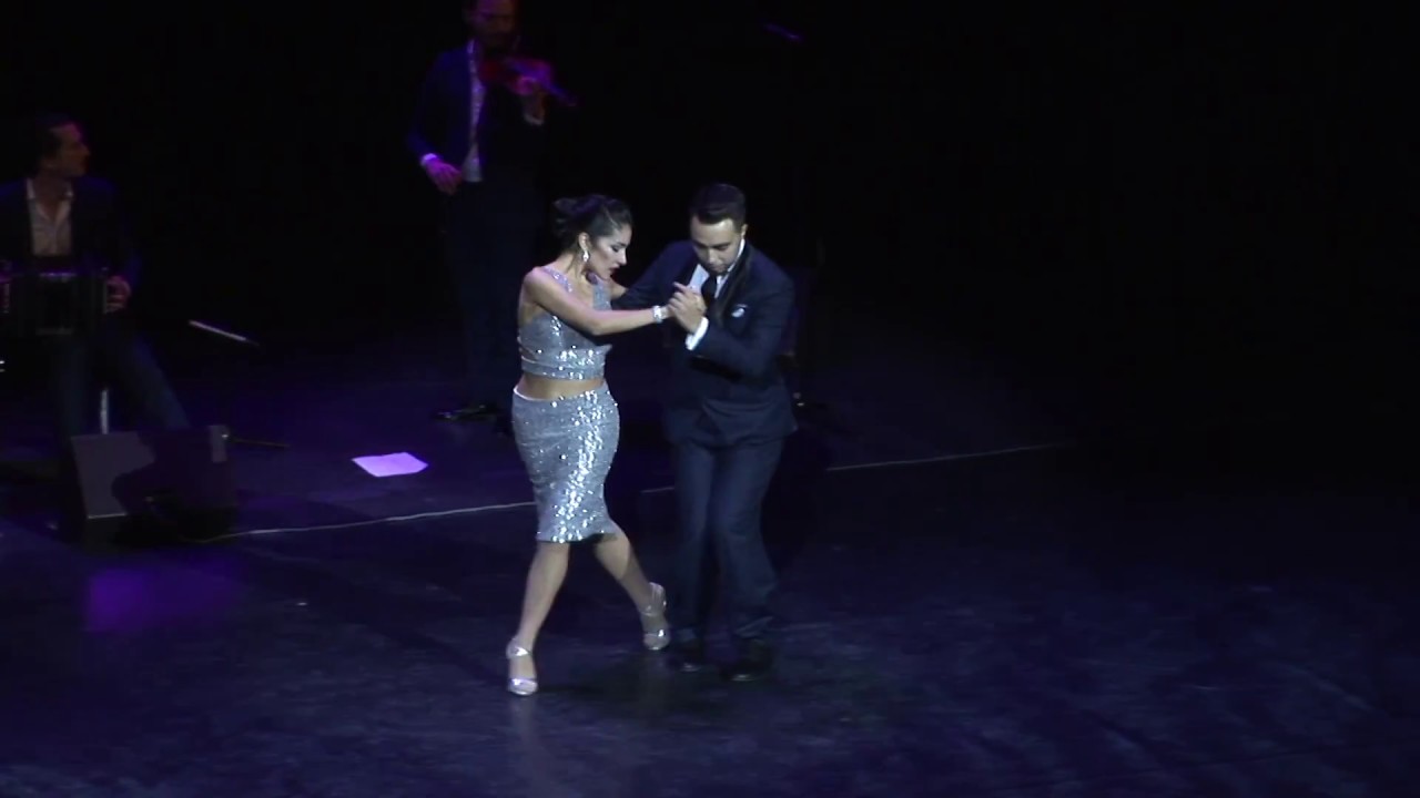 Jonathan Saavedra & Clarisa Aragon, Solo Tango Orquesta "Si bekar"