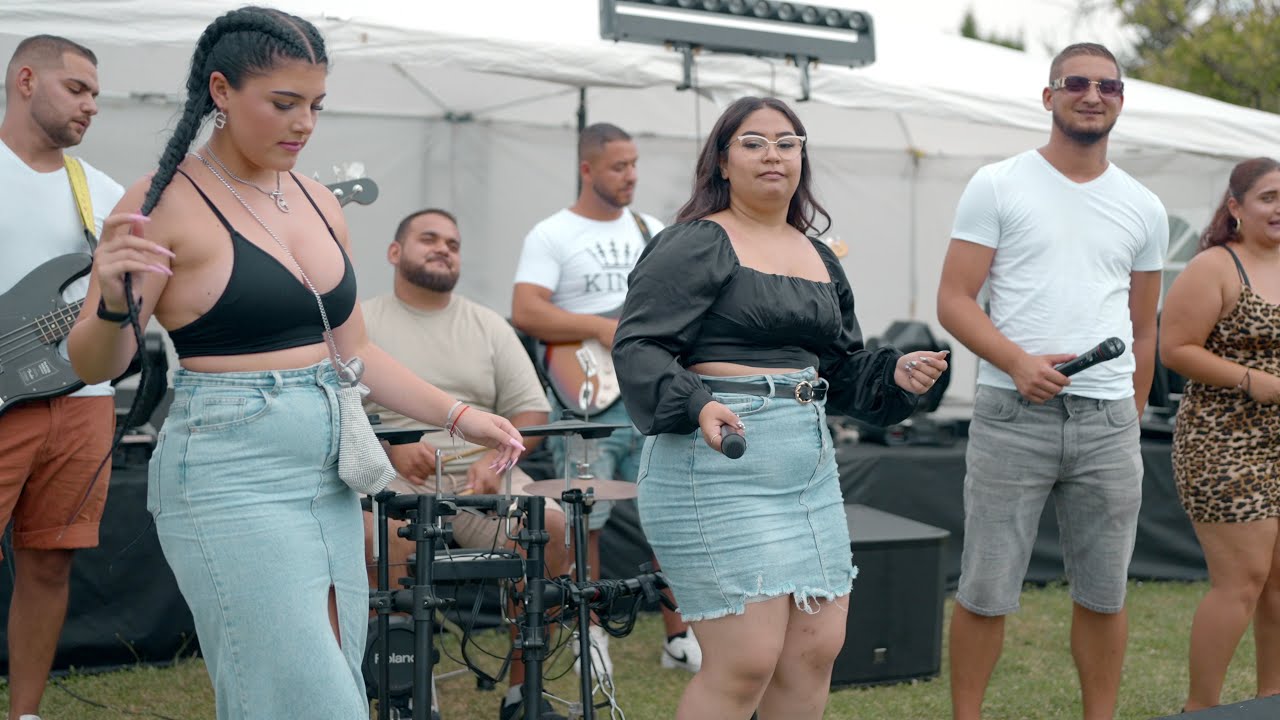 Carolline Kmetova ft. Gorry band - Cardas Mix - Pas o panori / Pode mange ( covers )