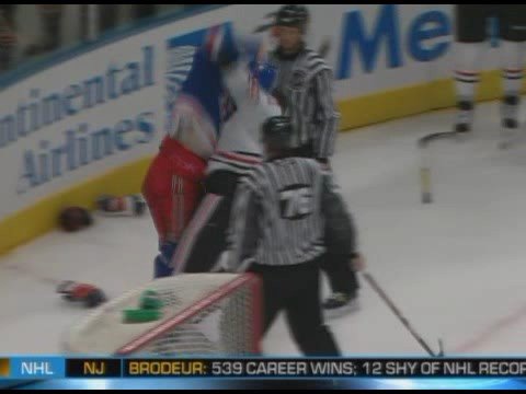 Jack Skille vs Paul Mara Oct 10, 2008