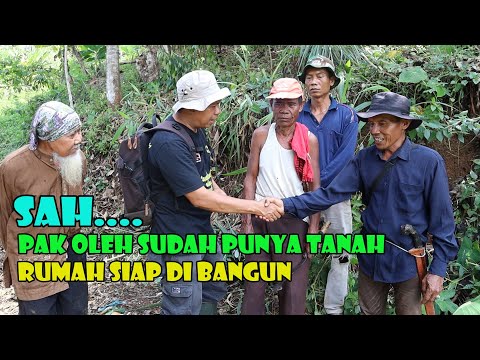 The land for Bah Oleh's house renovation is ready.. It's spacious, can be used for gardening and ...