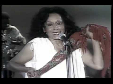 Nostalgia Cubana - Omara Portuondo - Suavecito