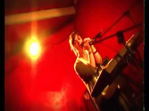 Maria Messina - Pensiero estivo a Marzo ( Live at Bazura 7/2/2015 )