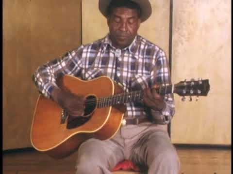 Rag in C performed by John Jackson