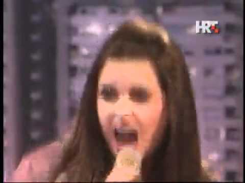 Emina Arapović i Tina Rupčić  - Walking on sunshine