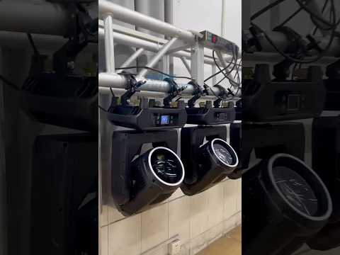 Sharp & Intense! 250W Beam Moving Head with Adjustable Iris Demo