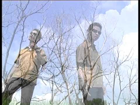 Mamat - Langkah Seiringan (Official Music Video)