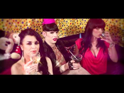 Christian Sims feat Holly White »ST TROPEZ » Official Clip