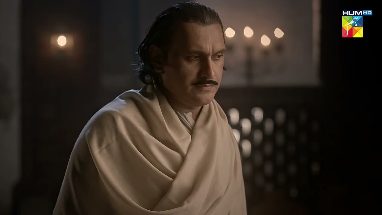 Ab Ghar Ki Zimmedari Kaun Uthaye Ga...? #Aangan - Sajal Ali - Ahsan Khan - HUM TV