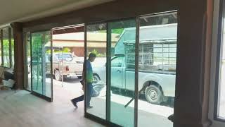 ประตูเลื่อนบานคู่ 