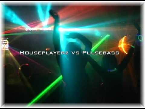 Houseplayerz Vs Pulsebass - Phil Collins In the Air Tonight (Rmx)