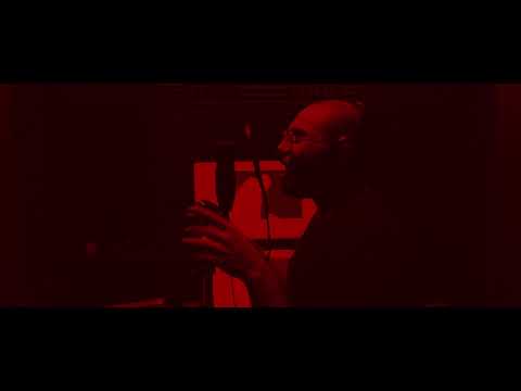 MadMoe - Red Silhouette  (Doja Cat - Streets Remix)