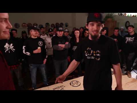 Kropp Hopper vs Bread