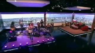 ‪Andrea Corr - State Of Independence (Andrew Marr Show - 17Jul11)
