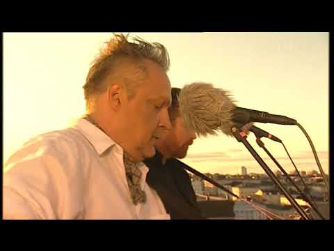 Ali ja Asko - Kesä Espalla (Arto Nybergin kesäduuniblues 2010-06-05)