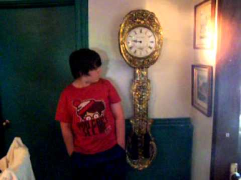 Howard Miller Comtoise Morbier Clock