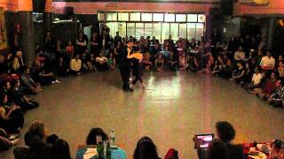 GUILLERMINA QUIROGA y JUNIOR CERVILA en Viva La Pepa! Milonga (1/4)