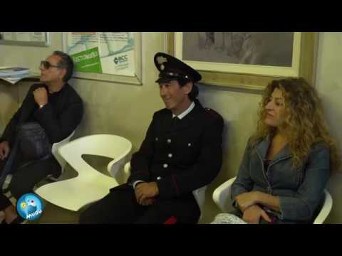 Mudù - Carabinieri in banca