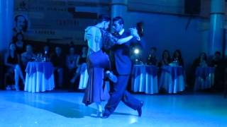Fernando Carrasco y Jimena Hoeffner 2x4 PATAS MILONGA BENEFICIARIA Fruto Dulce Edición Especial