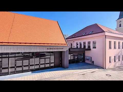 „Modern. Transparent. Zeitlos.“Die Metall-Glas-Fassade des Bürgerzentrums Neumarkt-Pölling