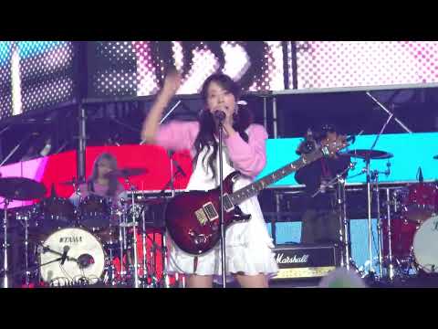 QWER - 자유선언(260405ㅣ2026 체리블라썸페스티벌)