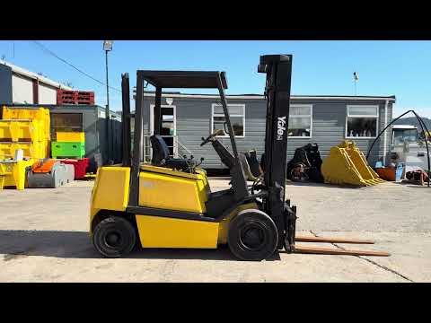 YALE 3 TON DIESEL FORKLIFT SIDE SHIFT. - Image 2