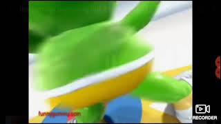 gummy bear shakes his butt