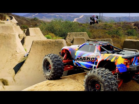 MAXX Mega Jumps | @Traxxas Maxx