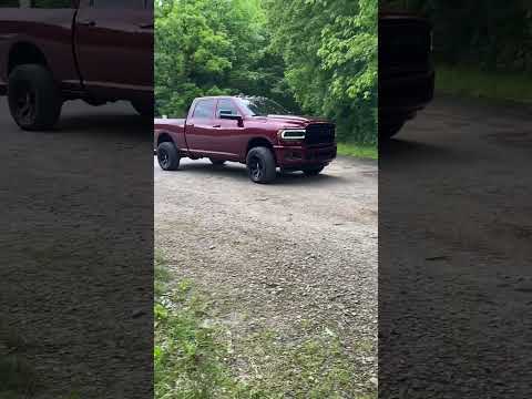 20x10” Fuel Siege’s + 33x12.50” Atturo Trail Blade XT’s #diesel #cummins #truck