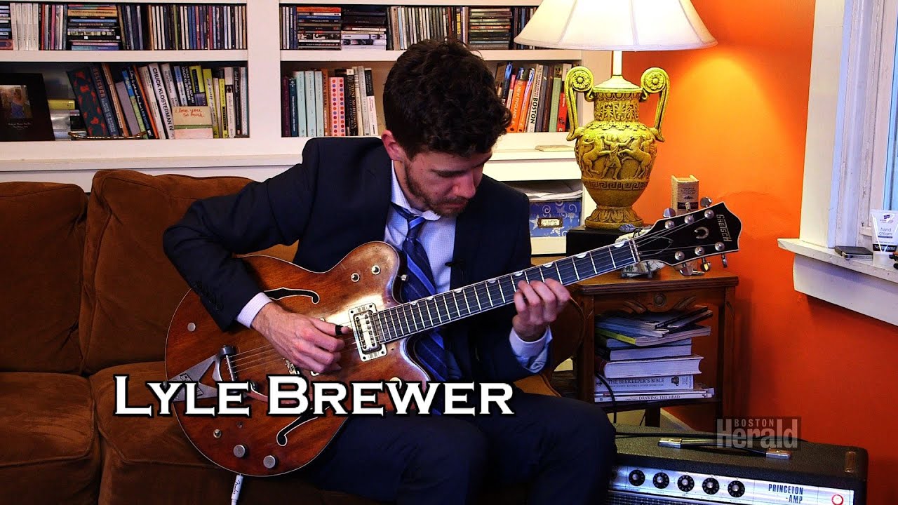 Guestlisted Guitar : Lyle Brewer performs