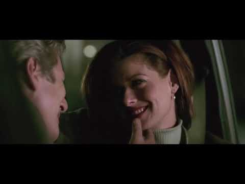 The Mothman Prophecies (2002): The Accident