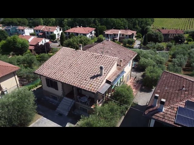 Villa incorniciata da una meraviglisa campagna