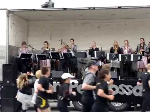 Women Sax Band at Stockholm Marathon 2011