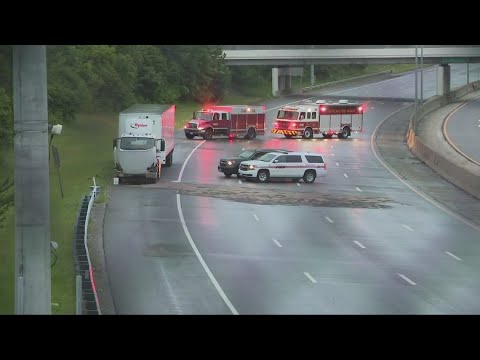 Crash closes I-71 North near I-480 outside of Cleveland