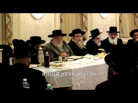 Toldos Aharon Seidas Rosh Choidesh In Monsey Iyar 5772
